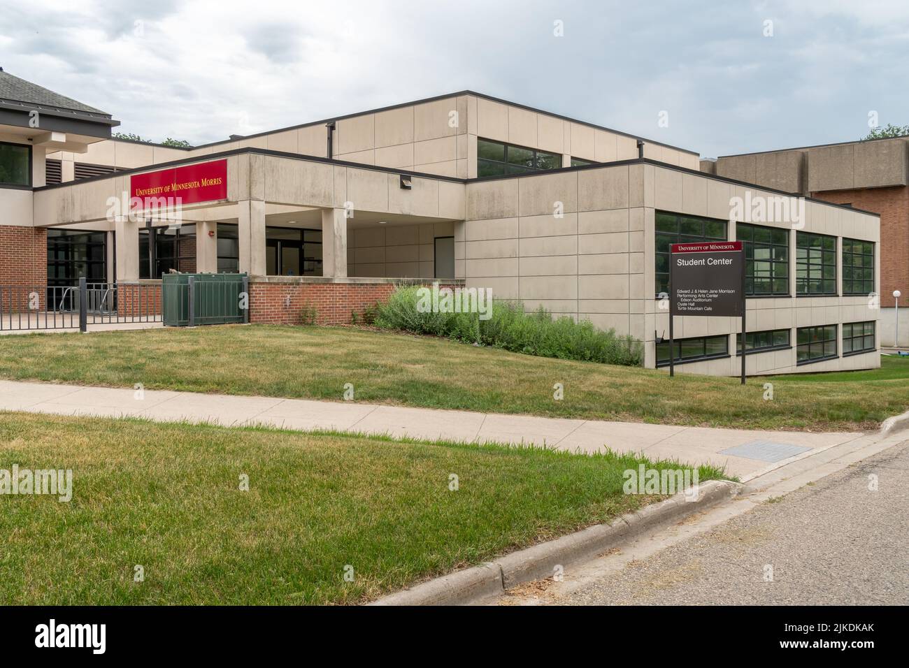 Oyate hall hires stock photography and images Alamy