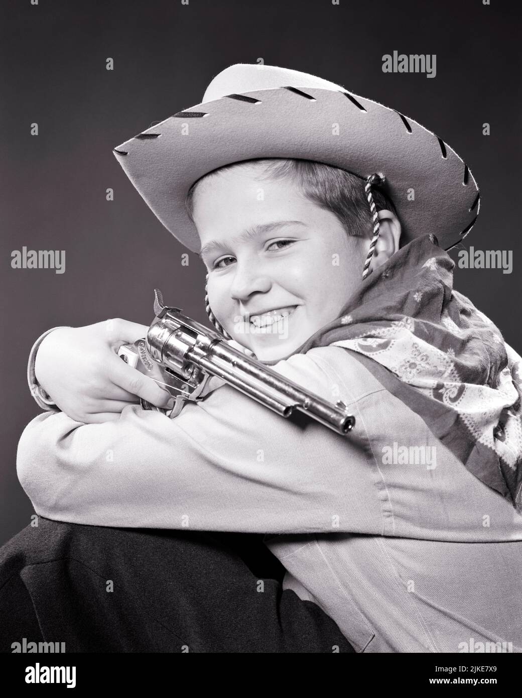 Western gun at camera hi-res stock photography and images - Alamy