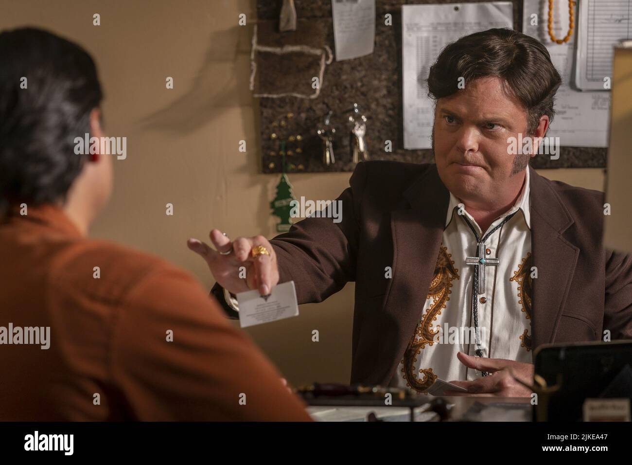 DARK WINDS, from left Kiowa Gordon (back to camera), Rainn Wilson