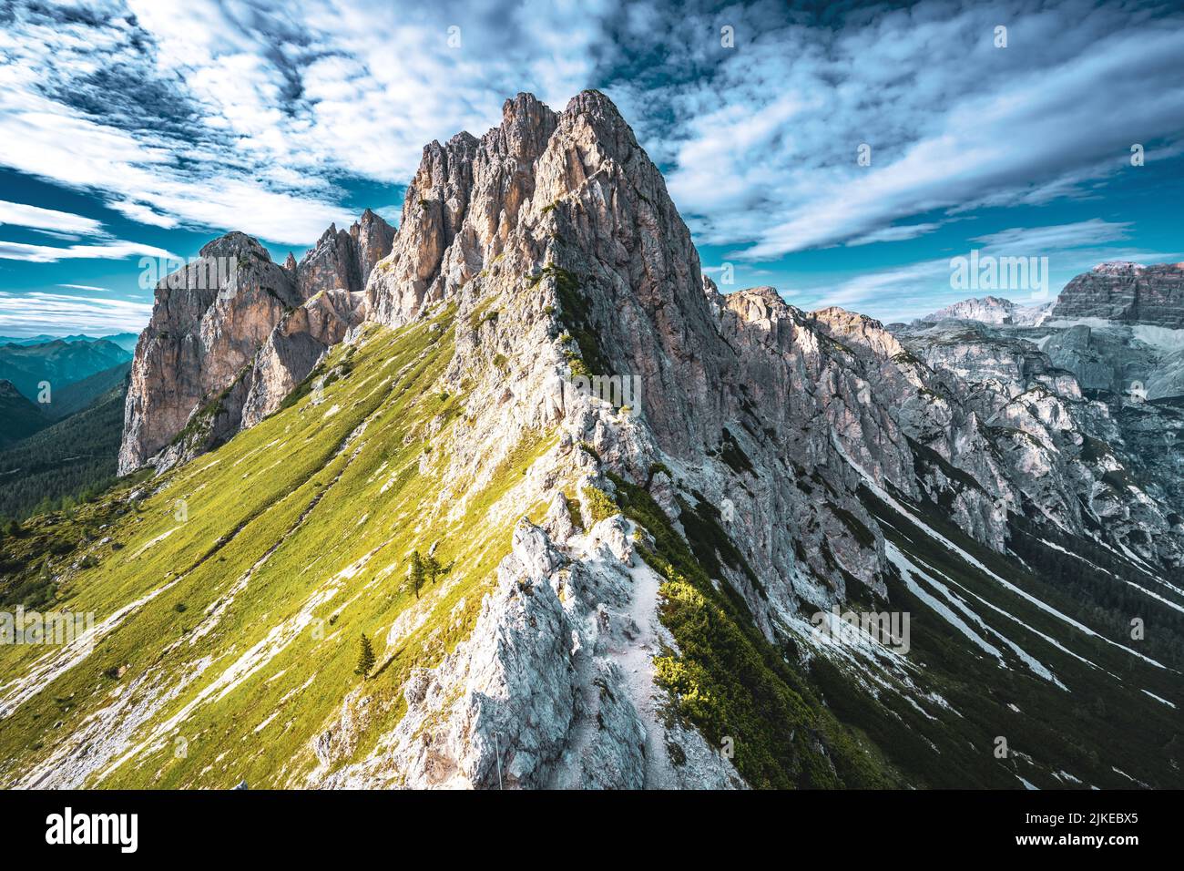 Schöne Lichtstimmung in den Dolomiten Stock Photo