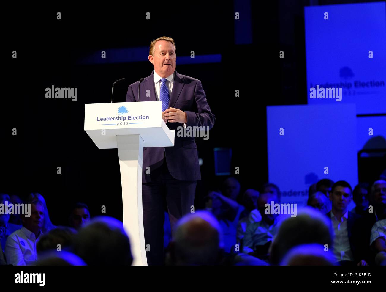 Exeter Devon UK. Conservative Party Hustings. Tory members gathered in the Great Hall at Exeter University to listen to varies senior Conservative MPs support their choice for the next PM. This is Liam Fox mp who supports Rishi Sunak. Credit: charlie bryan/Alamy Live News Stock Photo