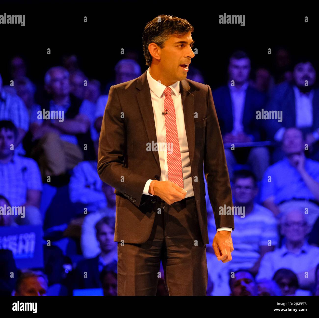 Exeter Devon UK.2nd Conservative Party Hustings. Tory members gathered in the Great Hall at Exeter University.Rishi Sunak mp puts his case forward for the leadership job. Credit: charlie bryan/Alamy Live News Stock Photo