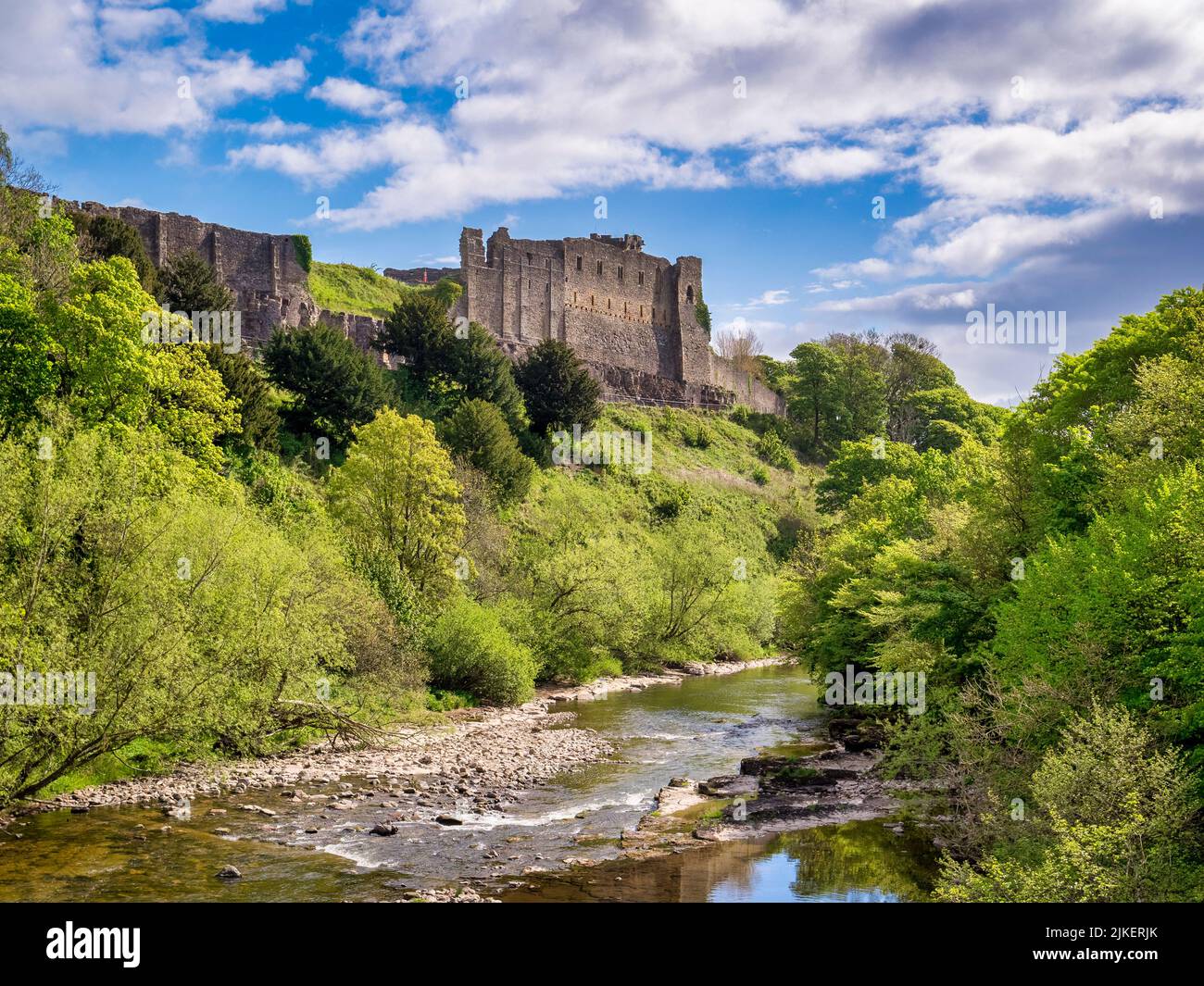 10 May 2022: Richmond, North Yorkshire, UK - The River Swale and Richmond Castle in Spring. Stock Photo