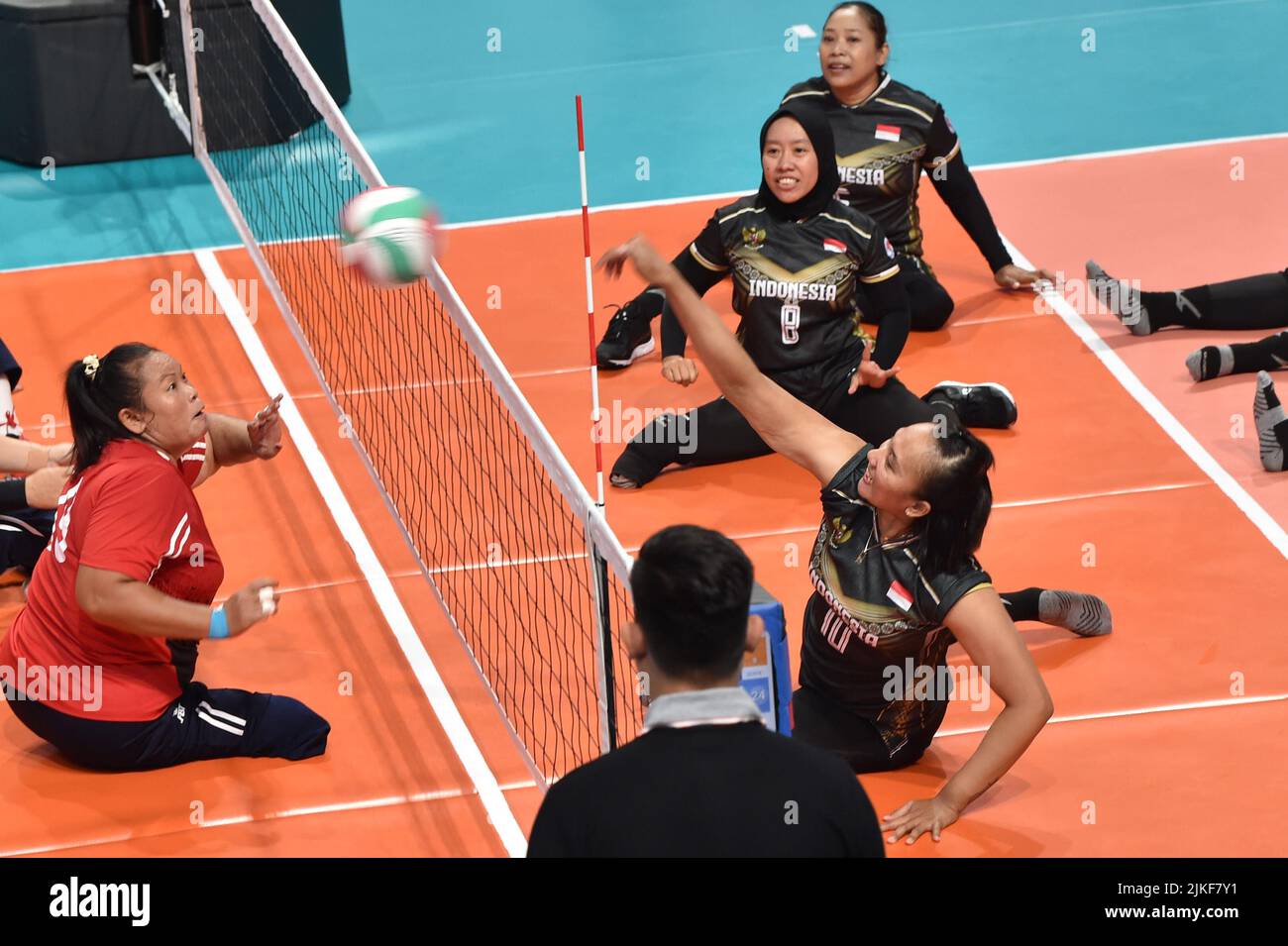 Surakarta, Indonesia. 2nd Aug, 2022. Sri Lestari of Indonesia (R, down