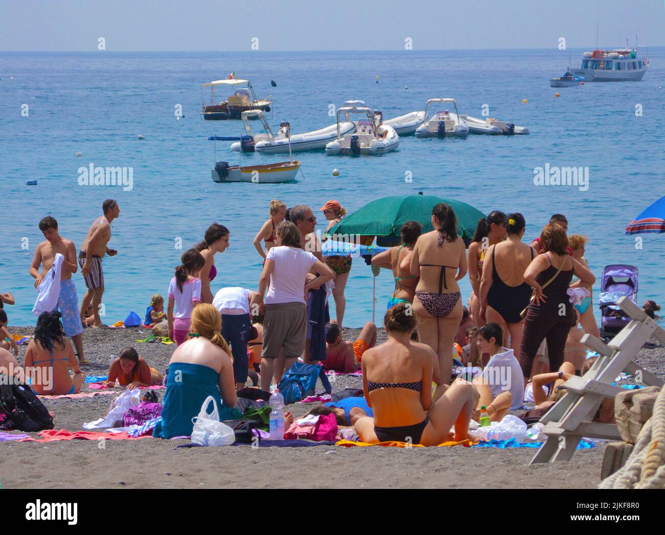 Holidaymakers at the beach of Positano, Amalfi coast, Unesco World Heritage site, Campania, Italy, Mediterranean sea, Europe Stock Photo