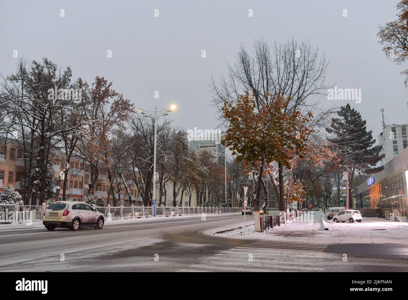 Tashkent, Uzbekistan. December 2020. Mustakillik Evening Avenue in winter Stock Photo