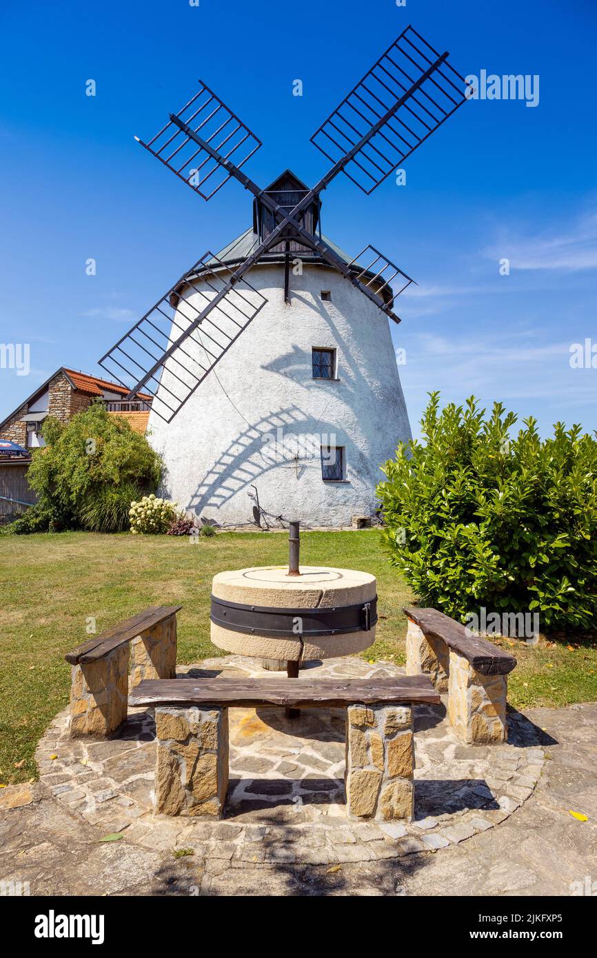 Větrný mlýn Lesná, Podyjí,  Jihomoravský kraj, Ceska republika / windmill Lesna, river Dyje region,  South Moravia, Czech republic Stock Photo