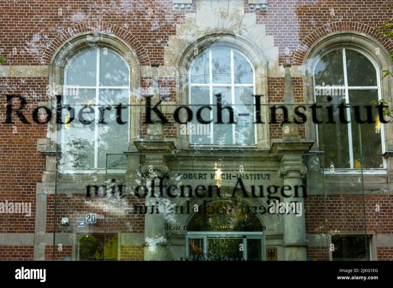 19.06.2022, Germany, Berlin, Berlin - Robert Koch Institute, main entrance of the Federal Government Institute for Disease Surveillance and Prevention Stock Photo