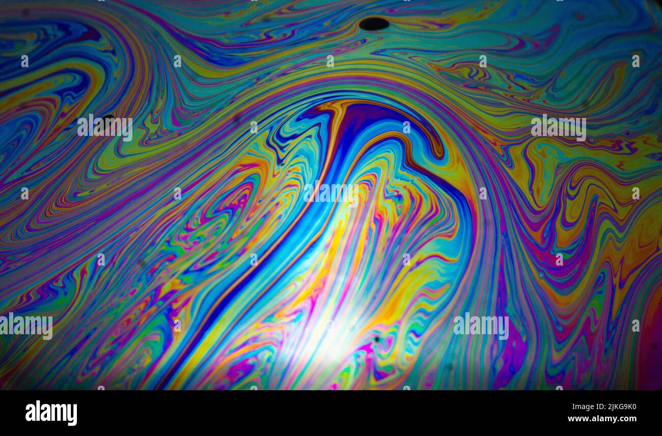 Rainbow oil water hi-res stock photography and images - Alamy