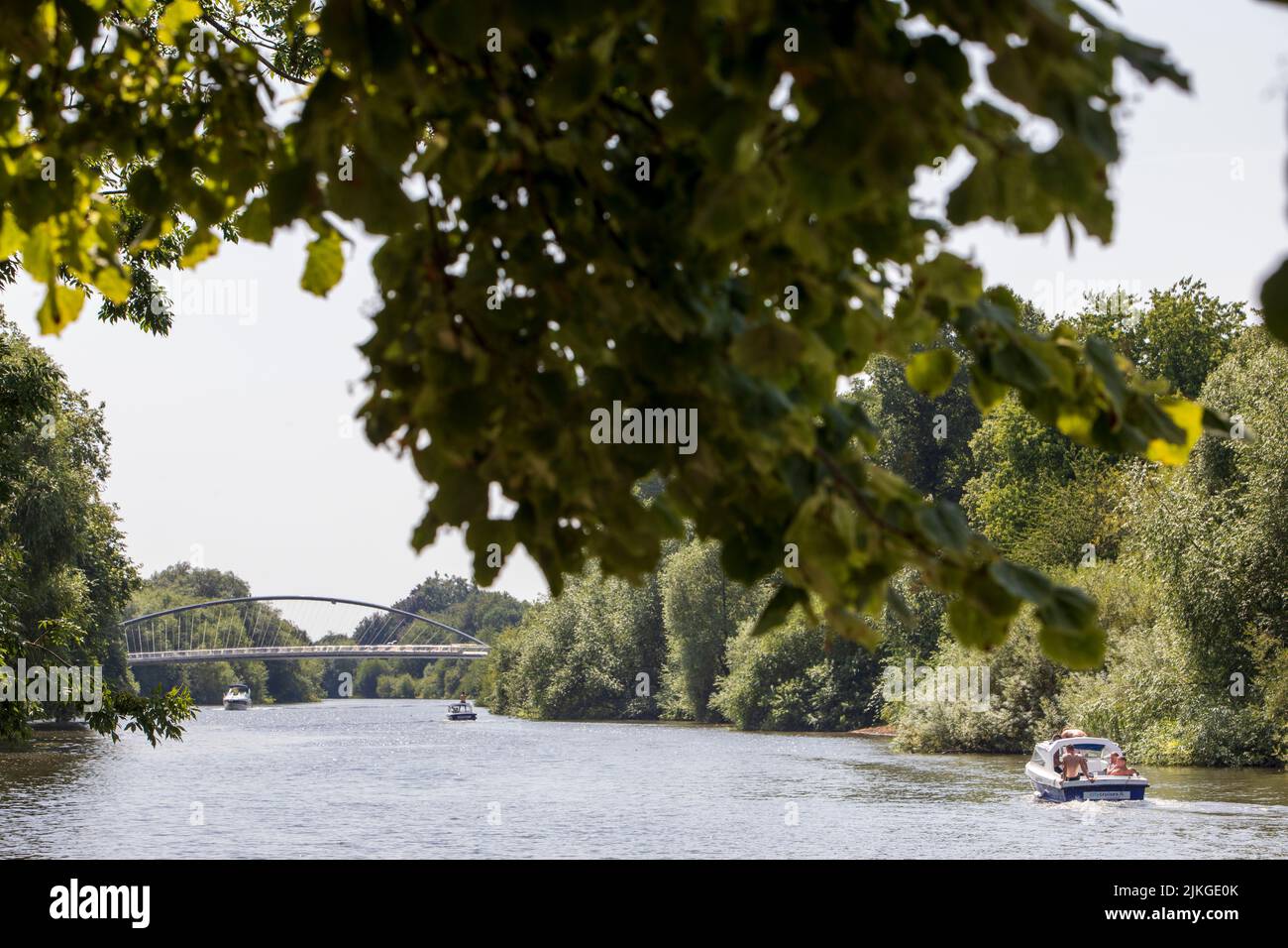 River Ouse, York, UK.  Summer Heatwave in York. A new UK record temperature, of 40.3C was set during the day in Lincolnshire . York,  2022, UK. Stock Photo
