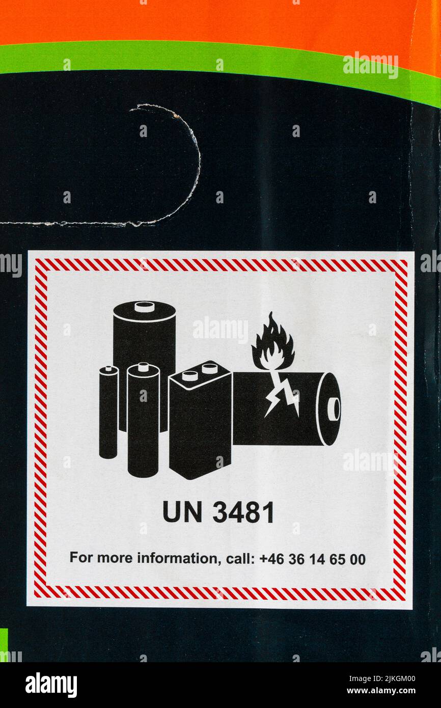 Batteries un3481 are lithium ion batteries hi-res stock photography and  images - Alamy