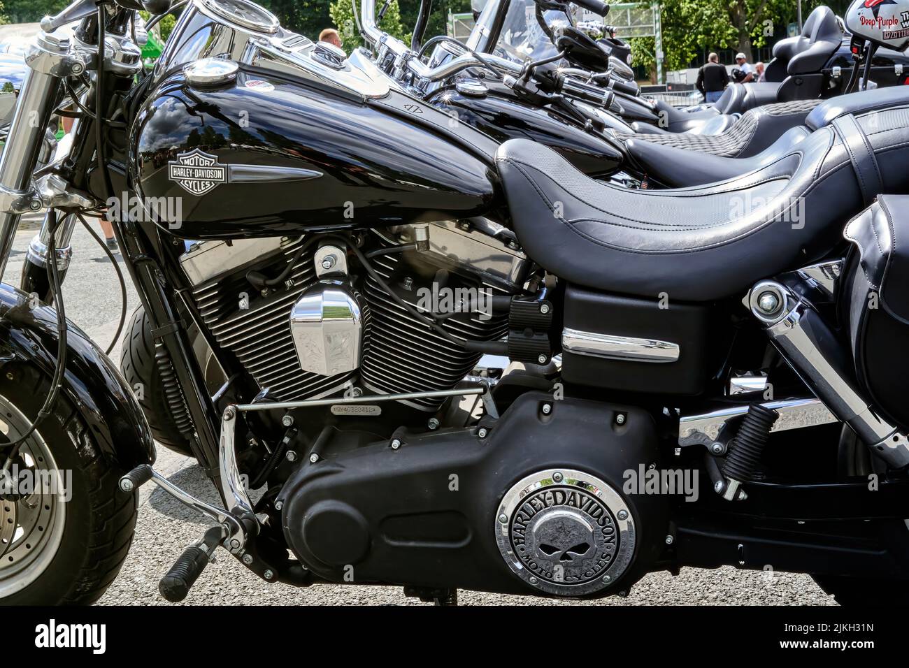 Uomo su Harley Davidson ad Amsterdam Olanda 6-5-2020 Foto stock - Alamy