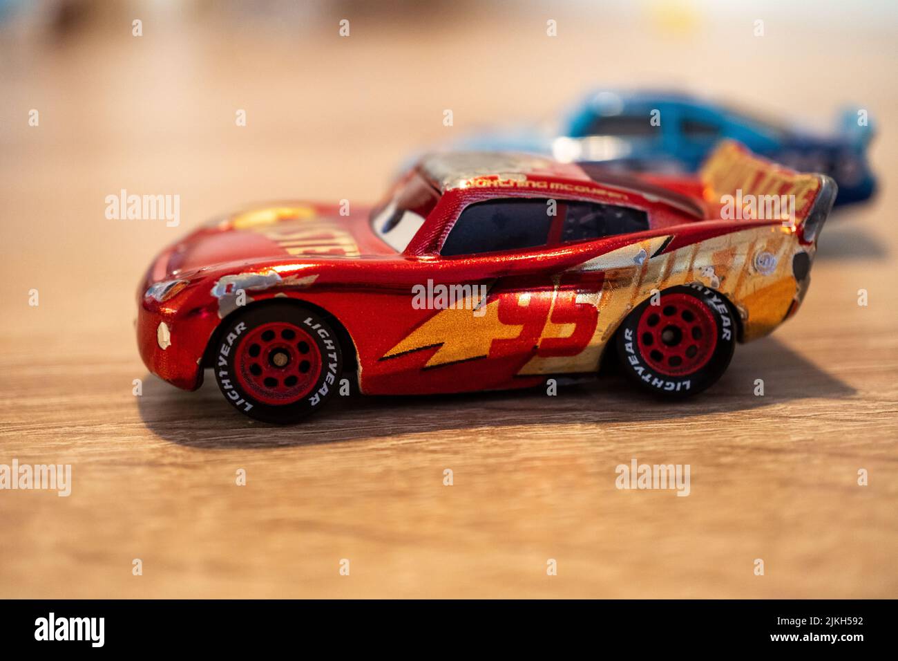 Cars 2 11 Lightning McQueen Plush