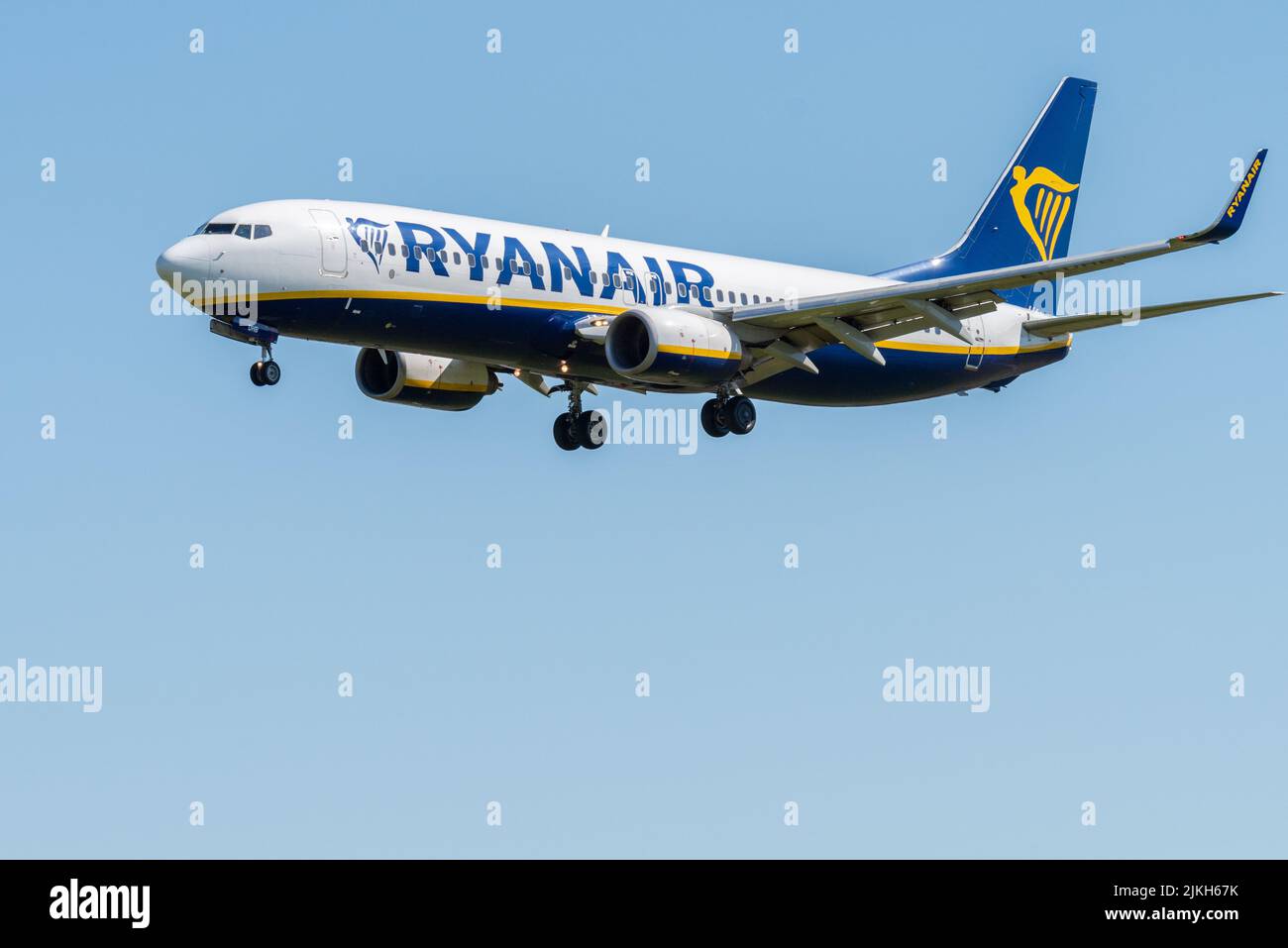 A Ryanair Boeing 7378AS plane landing on Lisbon airport runway Stock Photo Alamy