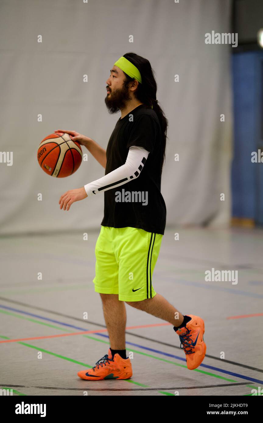 Basketball outfit hi res stock photography and images Alamy