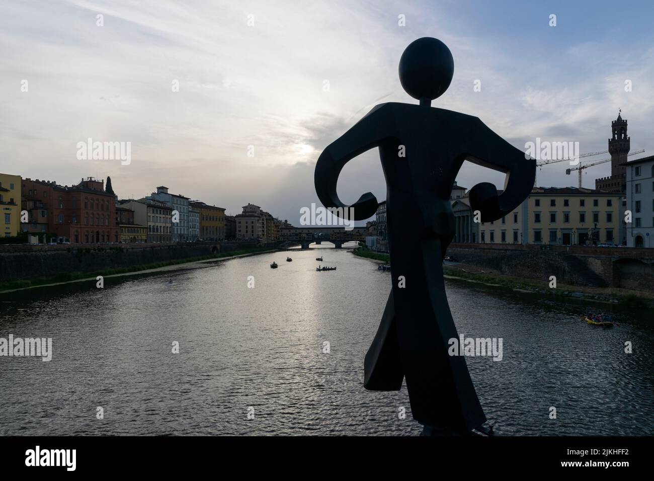 Sculpture of a human figure (L'uomo coumne) at Ponte Alle Grazie, Florence, Italy Stock Photo