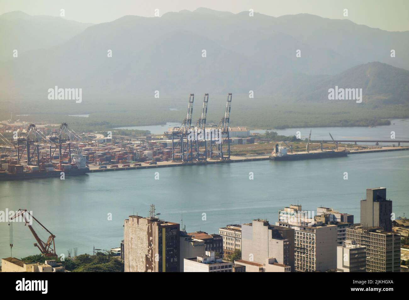 Santos port hires stock photography and images Alamy