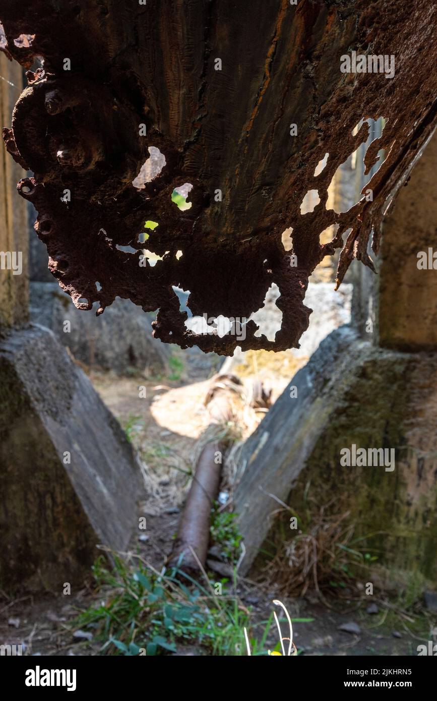 Decayed stamping battery in Karangahake, Coromandel peninsula in New Zealand Stock Photo