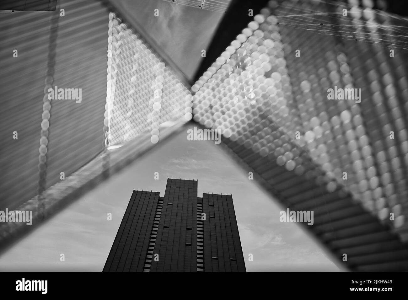 Modern low rise architecture hi-res stock photography and images - Alamy