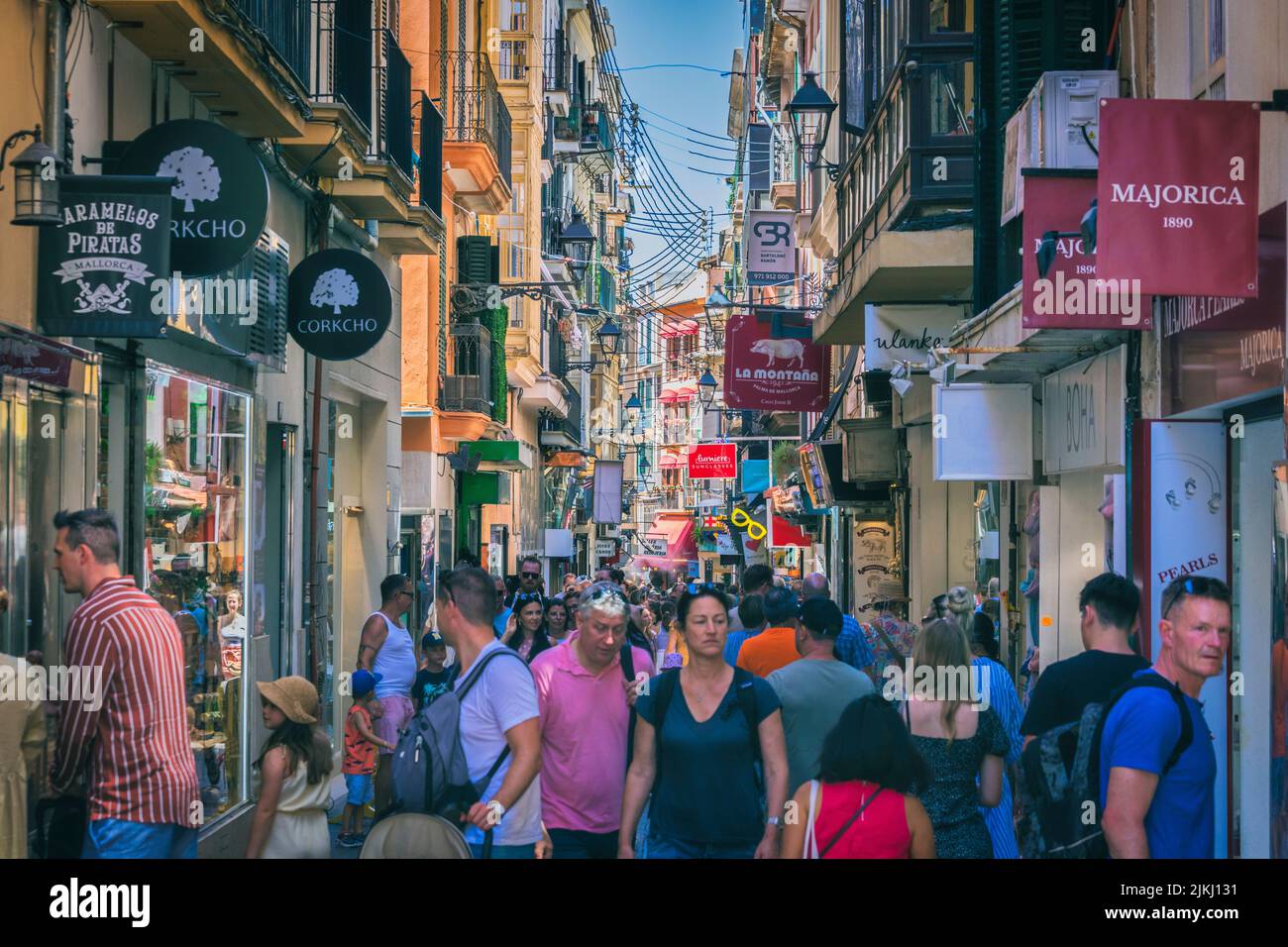 Spain, Balearic islands, Mallorca, Palma. Crowd of tourists along the streets of Palma de Mallorca Stock Photo