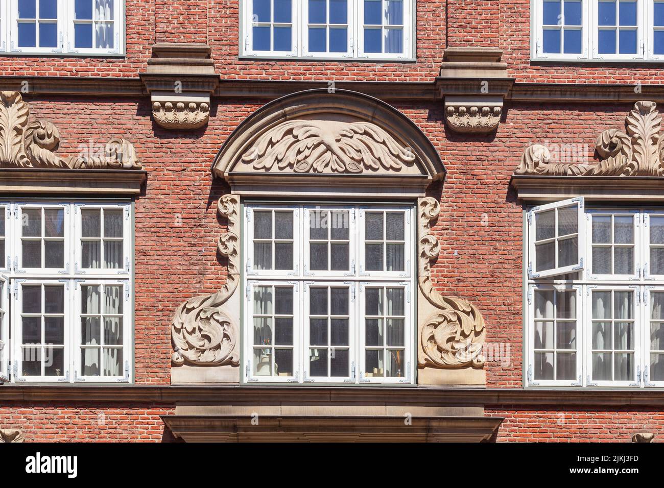 Old windows in Peterstraße, Komponistenquartier, Neustadt, Hamburg, Germany Stock Photo