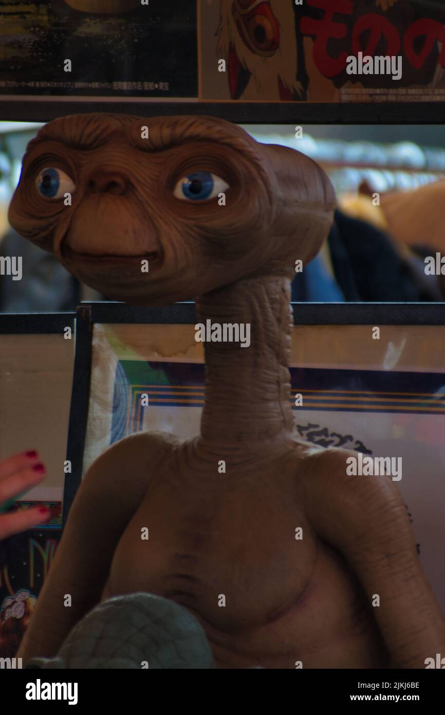 Cartoon alien hi-res stock photography and images - Alamy Cartoon alien hi-res stock photography and images - Alamy