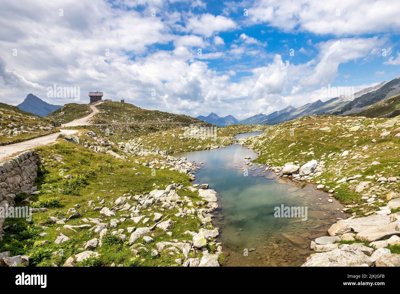 Italy, South Tyrol, Bolzano, val di Vizze / Pfitschtal, passo di Vizze / Pfitscher Joch, the Pfitscherjoch Haus, mountain refuge on the crossing border between Italy and Austria / South Tyrol and Zillertal Stock Photo