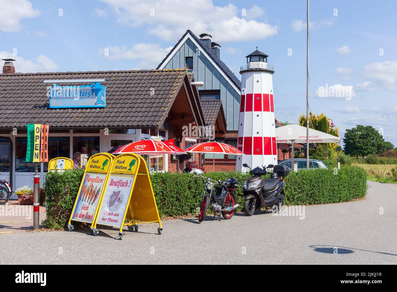 Fischimbiss im Vareler Hafen, Varel, Lower Saxony, Germany, Europe Stock Photo