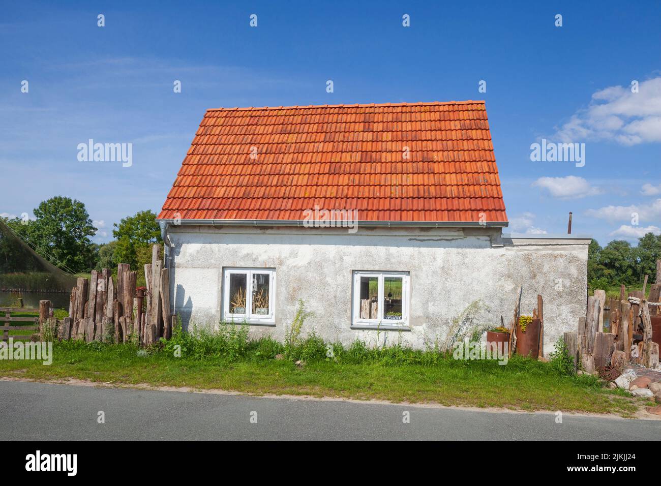 Old house in Varel harbor, Varel, Lower Saxony, Germany, Europe Stock Photo