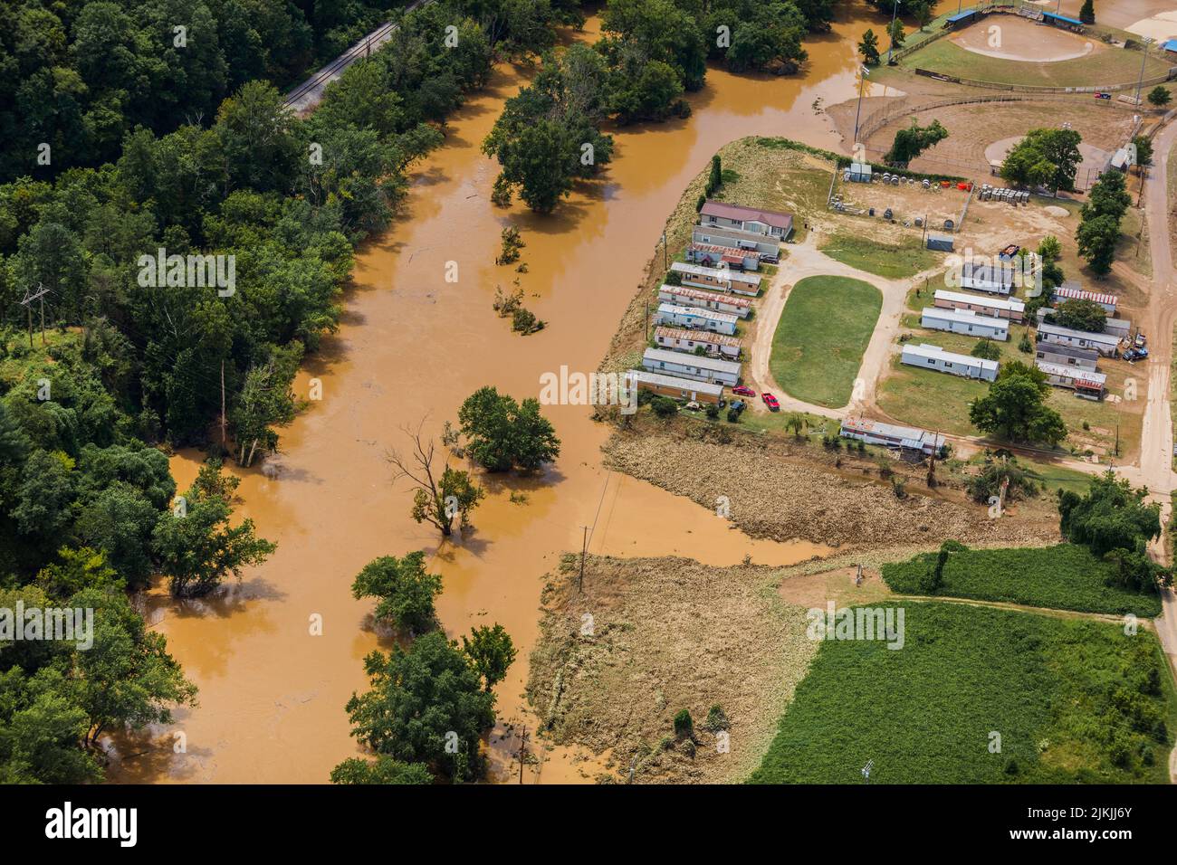 Hazard, United States of America. 30 July, 2022. Kentucky National Guard helicopter team perform an overflight to assess areas effected by floodwaters after record rains fell on Eastern Kentucky killing at least 35 people and forcing evacuation of thousands of people, July 30, 2022 in Hazard, Kentucky.  Credit: Spc. Danielle Sturgill/Kentucky National Guard/Alamy Live News Stock Photo