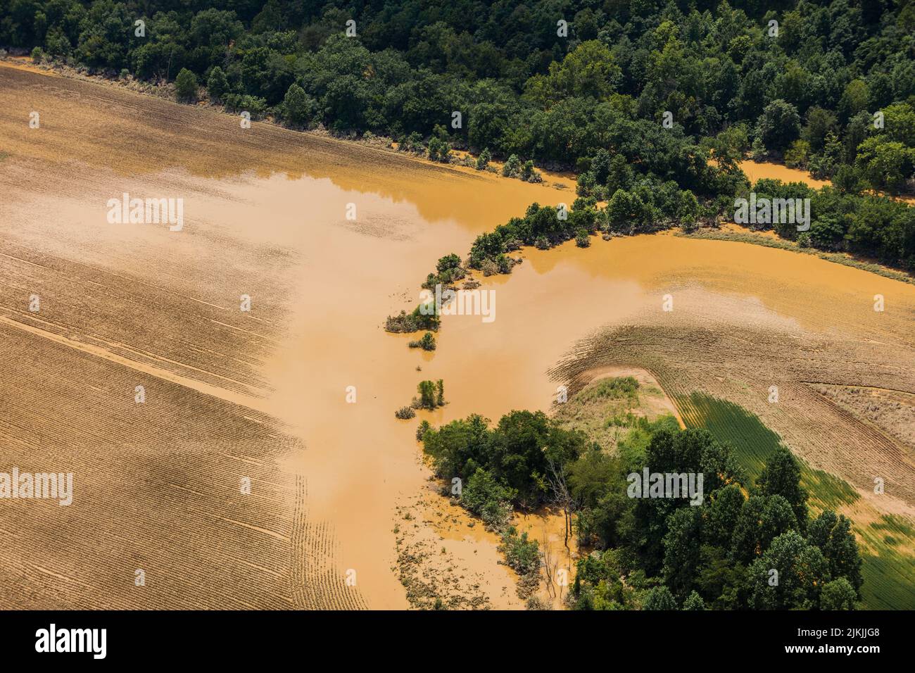 Frankfort, United States of America. 30 July, 2022. Kentucky National Guard helicopter team perform an overflight to assess areas effected by floodwaters after record rains fell on Eastern Kentucky killing at least 35 people and forcing evacuation of thousands of people, July 30, 2022 in Frankfort, Kentucky.  Credit: Spc. Danielle Sturgill/Kentucky National Guard/Alamy Live News Stock Photo