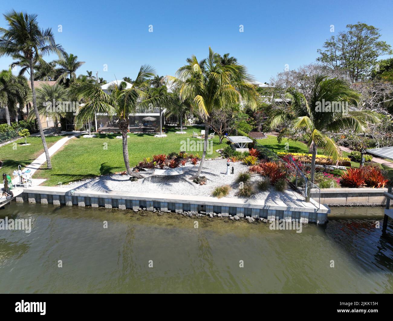 Aerial sky exotic resort beach hi-res stock photography and images - Alamy