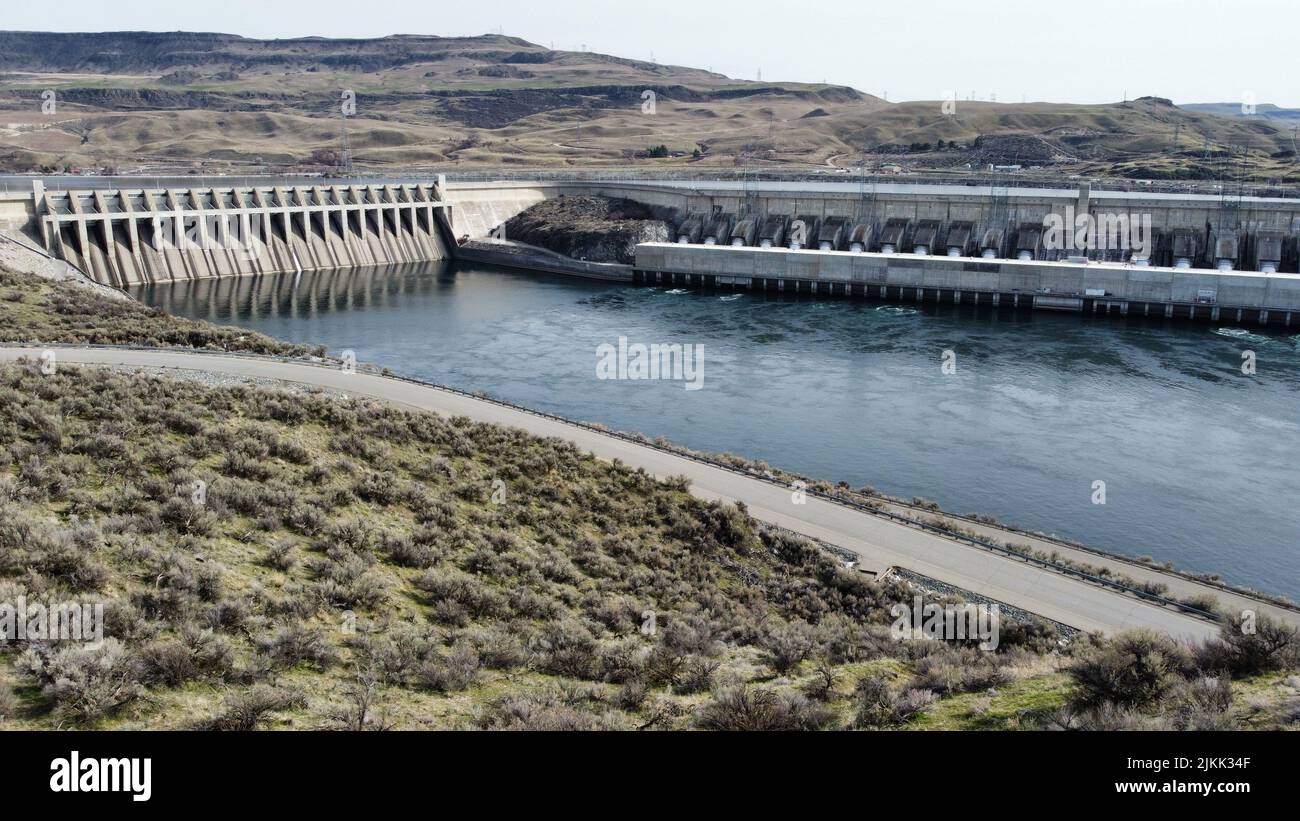 The Chief Joseph Dam on the Columbia River in Washington, United States Stock Photo
