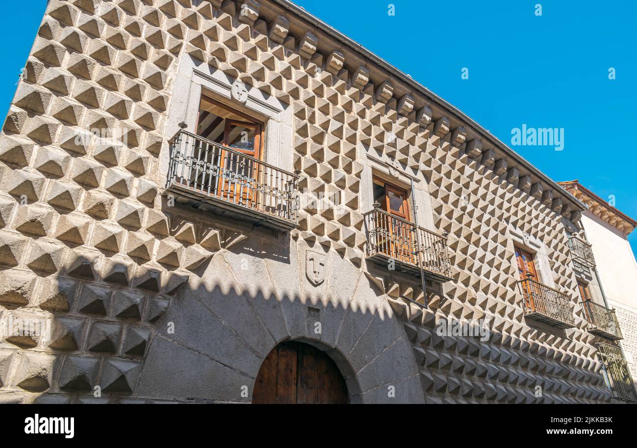 Casa de los picos en el barrio antiguo de la ciudad de Segovia, España Stock Photo