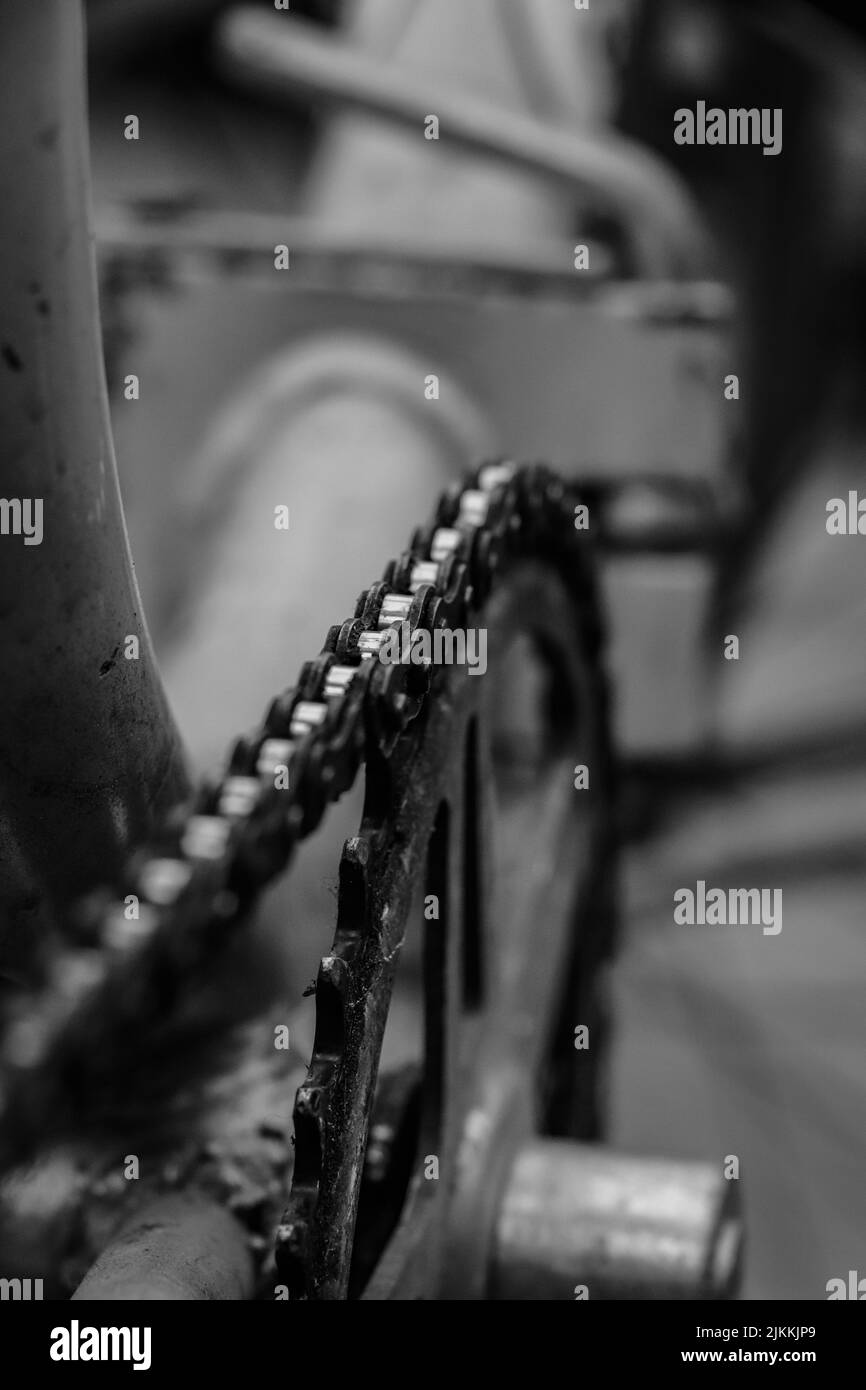 Bike crank hires stock photography and images Alamy