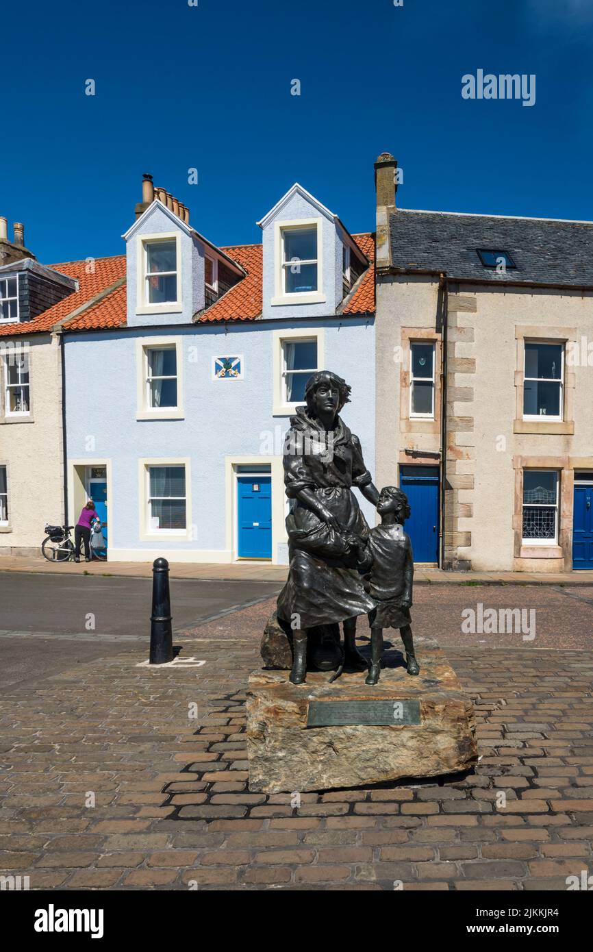The Fishermen's memorial at Pittenweem in the East Neuk of Fife, Scotland. Stock Photo