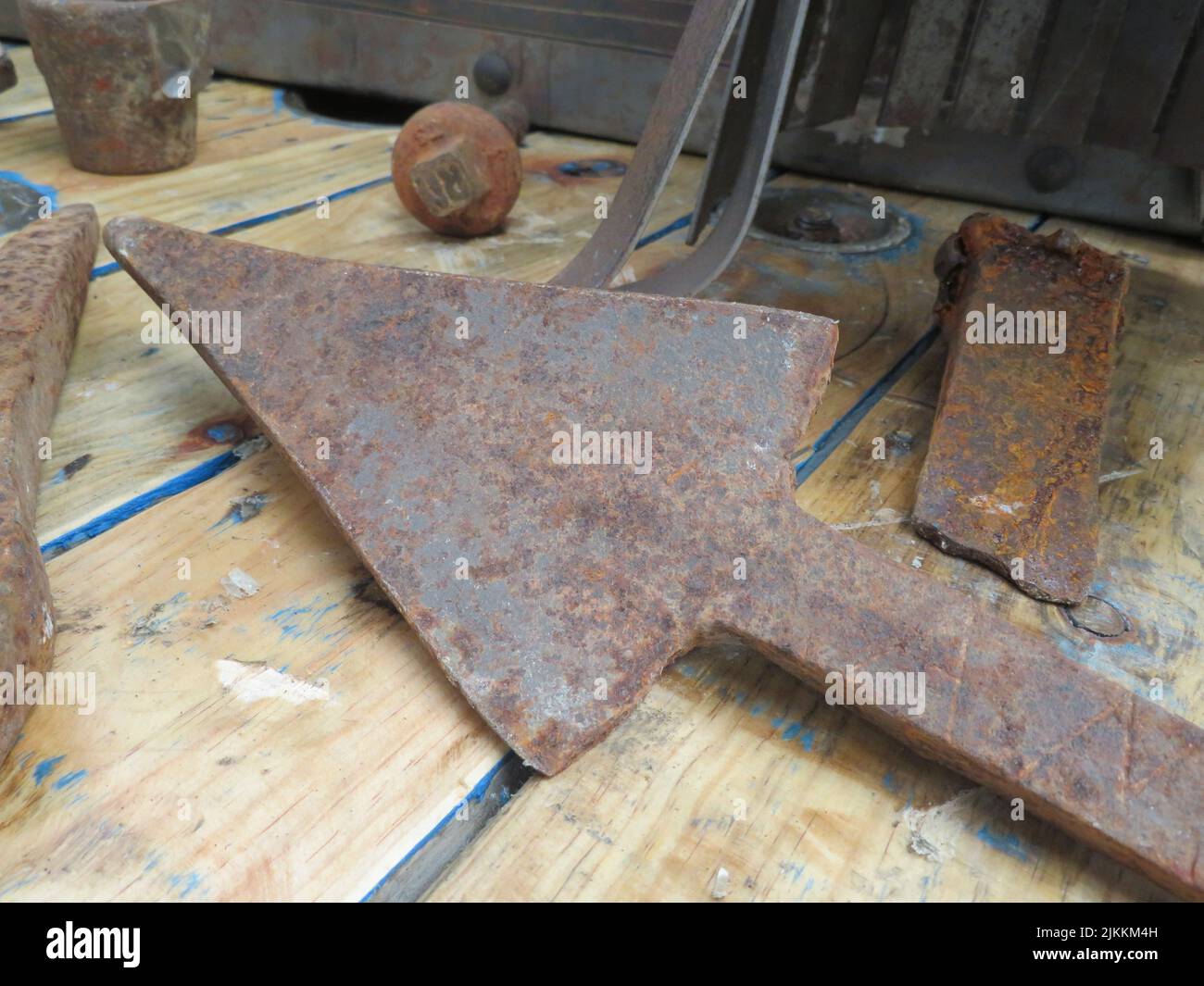 Wooden lance hires stock photography and images Alamy