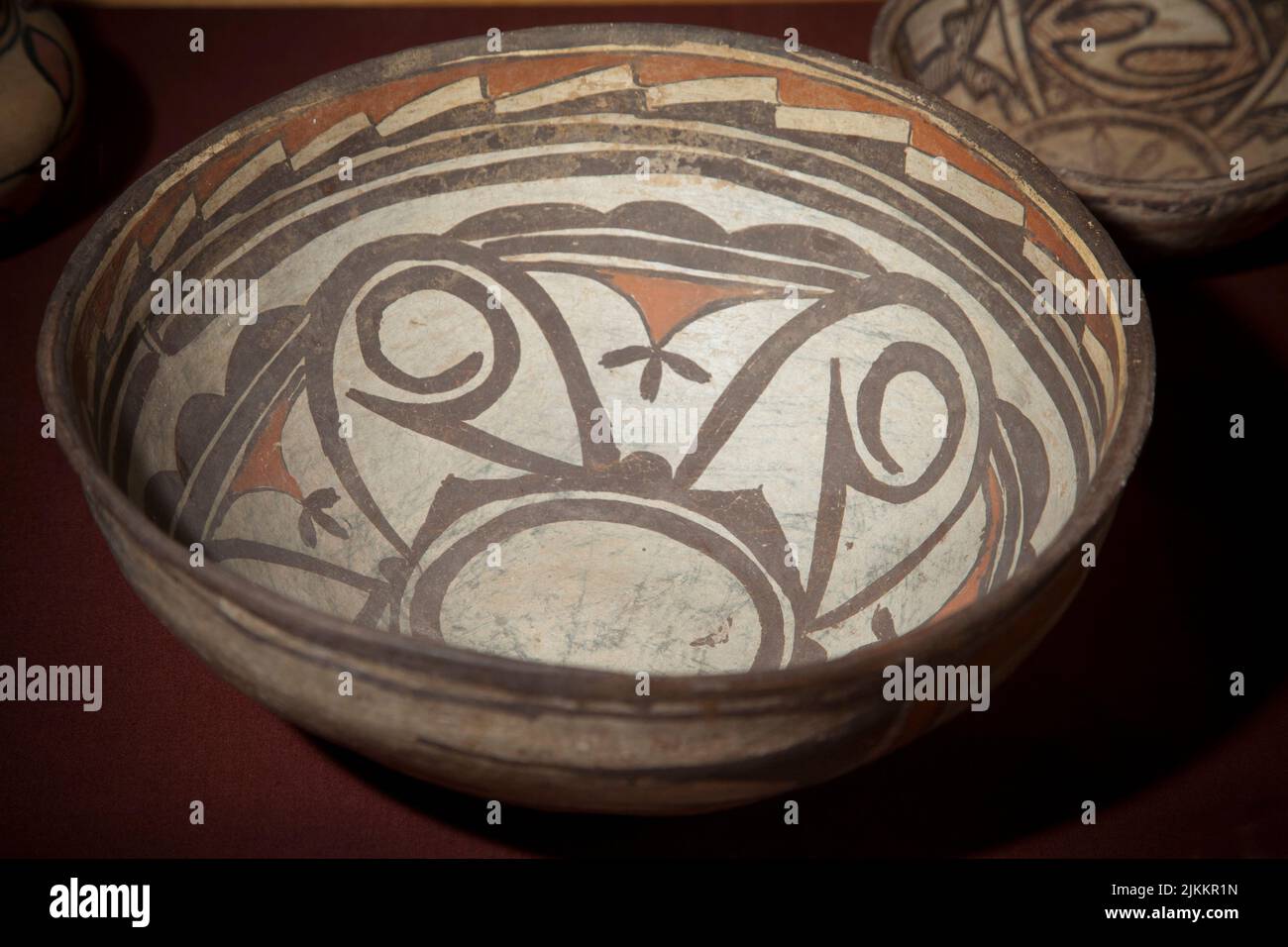 Early ceramic bowl from the Santo Domingo Pueblo area located in the Rio Grande Valley near Albuquerque, New Mexico. Stock Photo