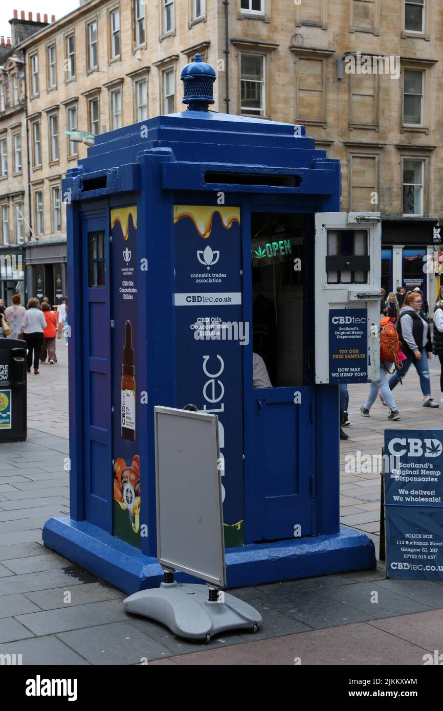 Police Box Design A mackenzie trench design police box hi-res stock photography and ...