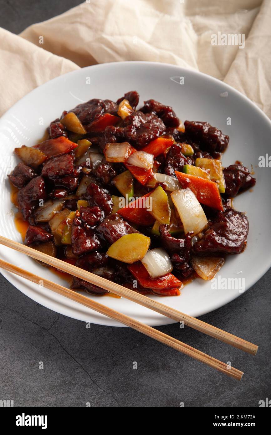Veal with oyster sauce. typical chinese cuisine Stock Photo Alamy
