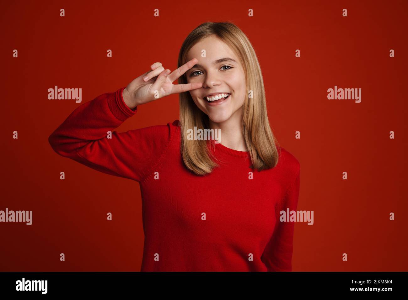 Girl teenager blonde laughing hi-res stock photography and images - Alamy