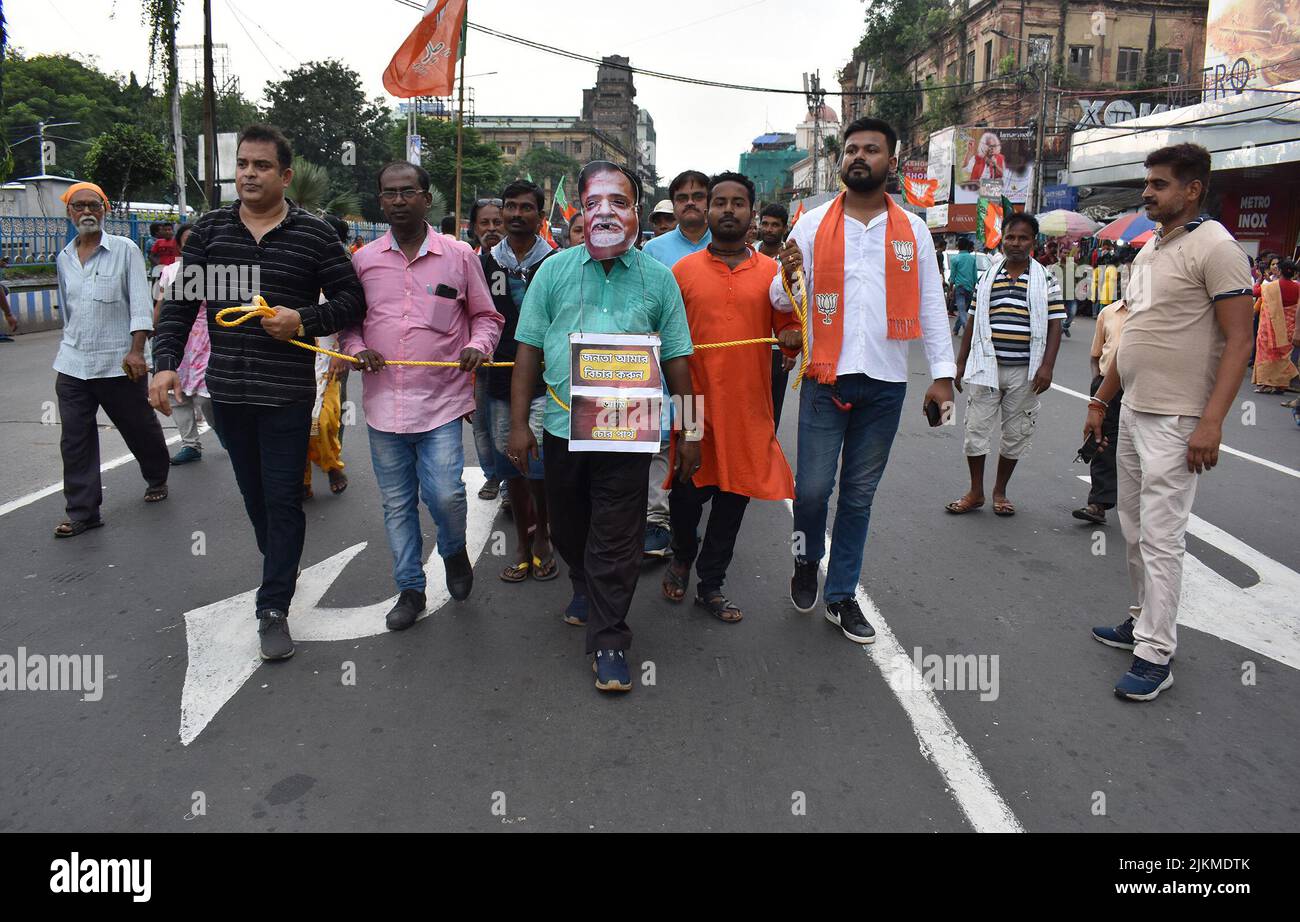 Kolkata, West Bengal, India. 11th Dec, 2018. BJP (Bharatiya Janata Party) protest against SSC (School Service Commission) corruption. Protesters demand swift and befitting punishment of the culprits and the resignation of the Chief Minister Mamata Banerjee. (Credit Image: © Sayantan Chakraborty/Pacific Press via ZUMA Press Wire) Stock Photo