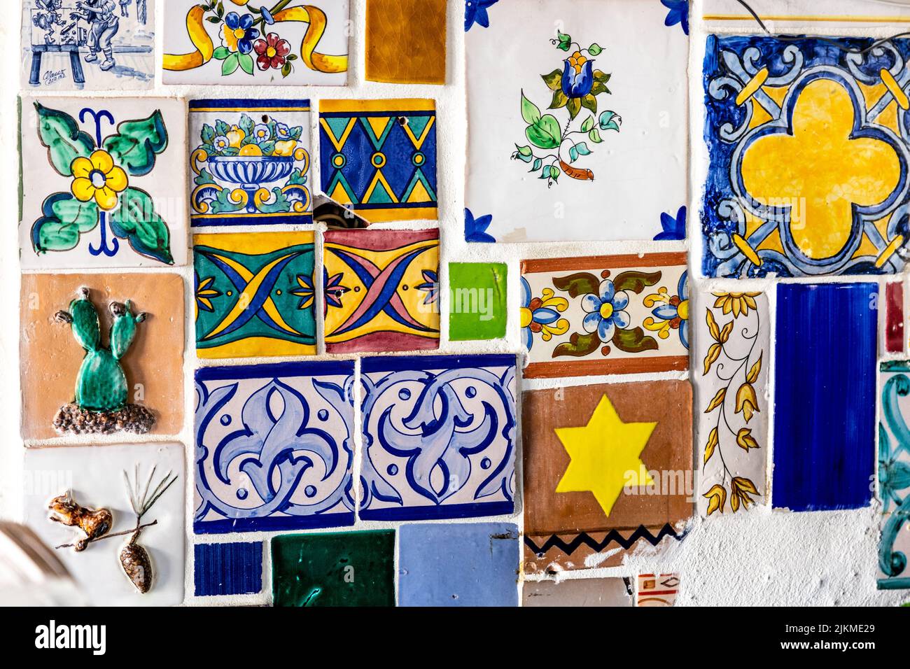 the Talavera pottery is a Mexican and Spanish pottery tradition which
