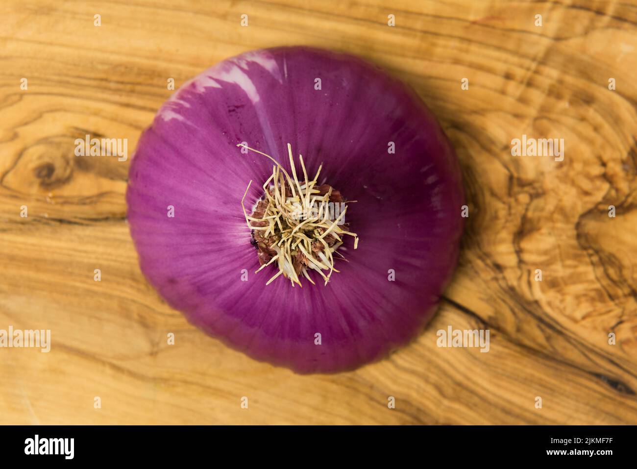 Onion stalk hi-res stock photography and images - Alamy