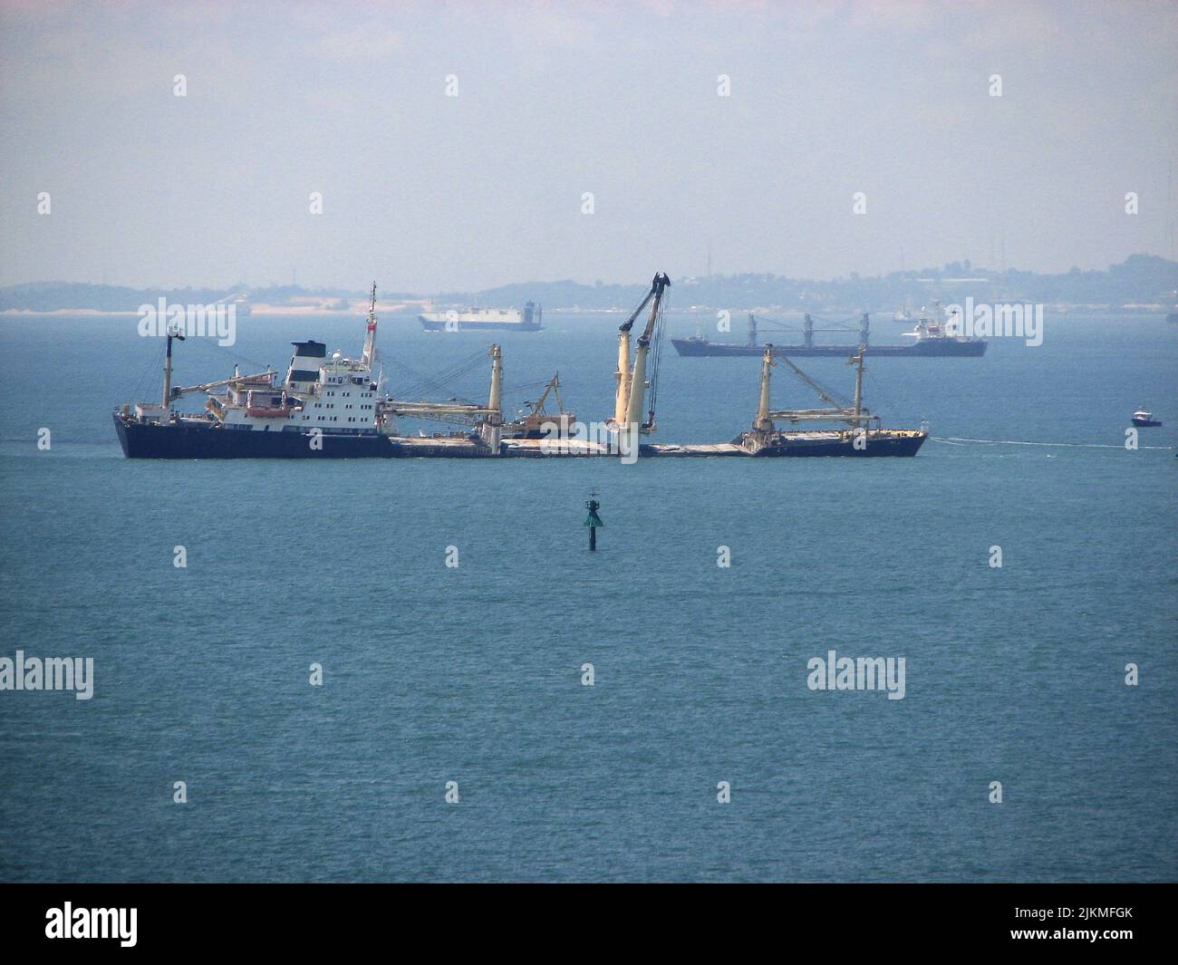 Container ship sinking hi-res stock photography and images - Alamy