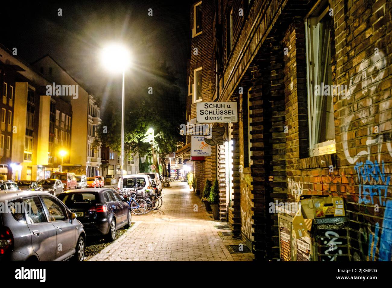 die kleine kneipe in unserer strasse