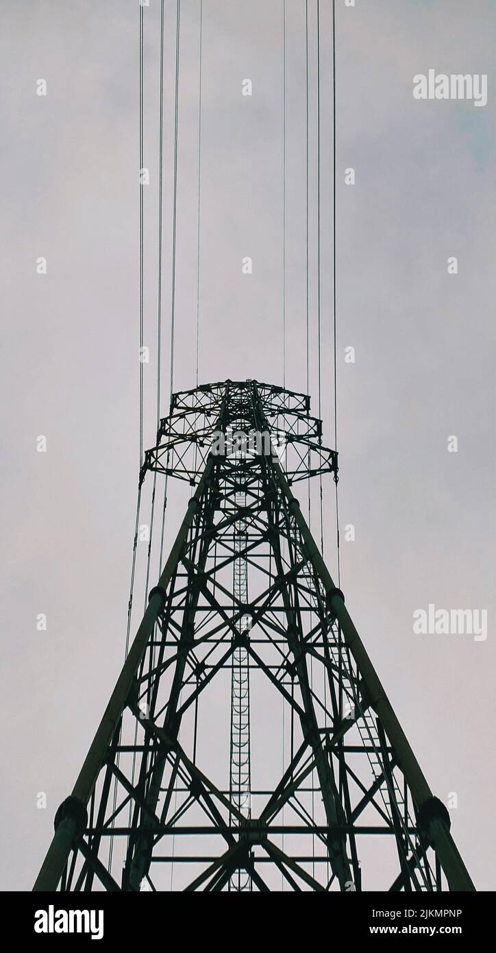 Power transmission tower hi-res stock photography and images - Alamy