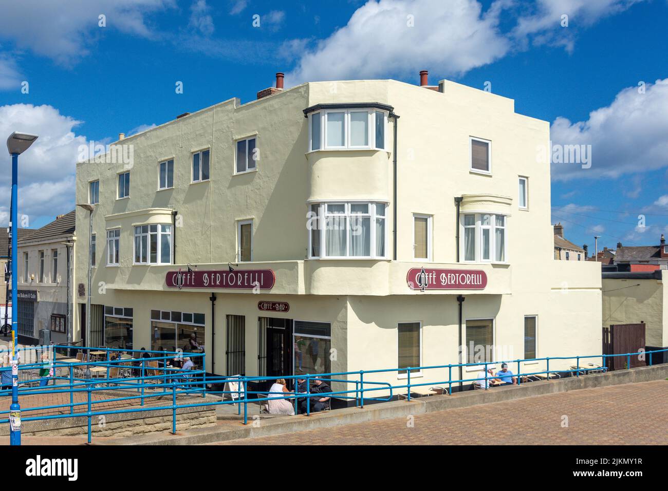 Caffe Bertorelli, The Piazza, Bridge Street, Newbiggen-by-the-Sea, Northumberland, England, United Kingdom Stock Photo