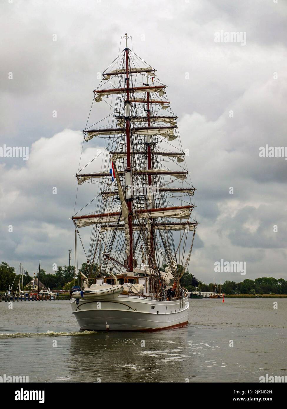 Historic tall ship hi-res stock photography and images - Alamy