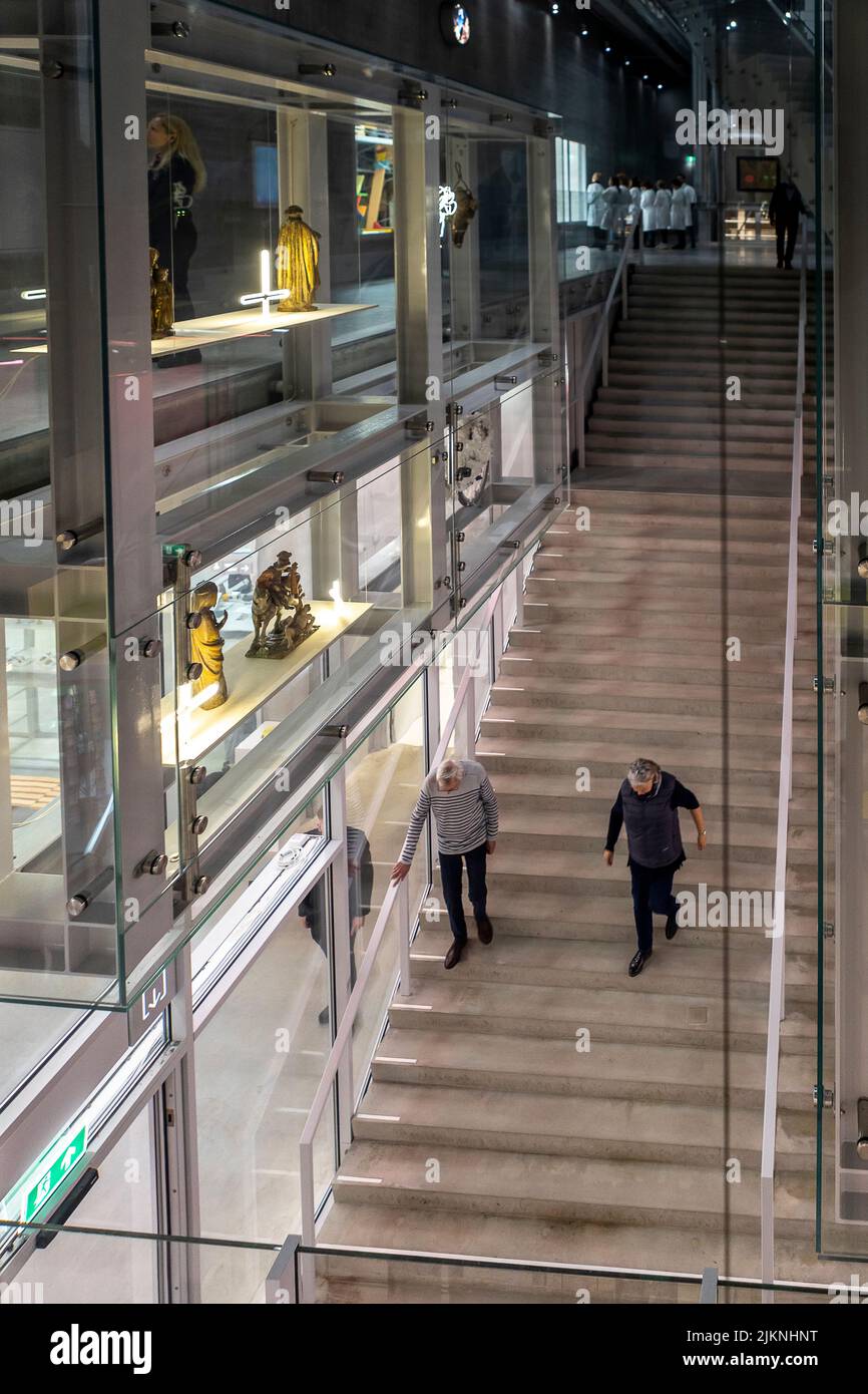 People Descending